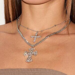 NWT Pretty Little Thing Silver Layered Cross Chunky Chain Necklace